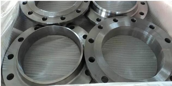 FLG-4-S40-600-F51 - REBORDE 4", WNRF, SCH 40S, CL 600, B 16,5  182 F 51