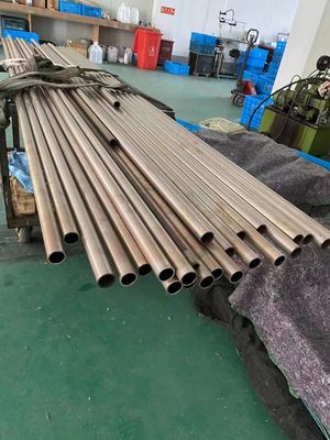 Tubo de cobre CN102 RECOCIDO INCONSÚTIL del PE 1" 2,5 del níquel tubo de la ALEACIÓN del milímetro EEMUA 144 SEC.1