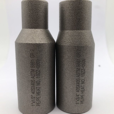 Ti Gr7 2" de las colocaciones ASTM B363 de la tubería de acero de la aleación del titanio x 1" entrerrosca del macho de estampar de la aleación del titanio de SCH10S x SCH40S