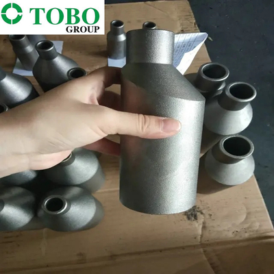 Ti Gr7 2&quot; de las colocaciones ASTM B363 de la tubería de acero de la aleación del titanio x 1&quot; entrerrosca del macho de estampar de la aleación del titanio de SCH10S x SCH40S