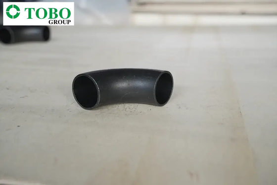 Colocaciones/de la tubería de acero de la aleación del tamaño A234 WP5 de TOBO Customed codo soldado con autógena 90 grados