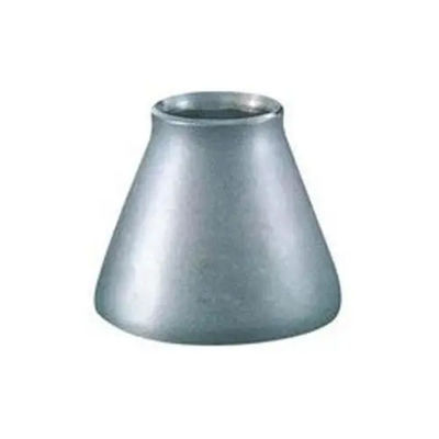 Las piezas de acero inoxidable que se encuentran en el interior de los tubos de acero inoxidable deben estar cubiertas por una cubierta de acero inoxidable.