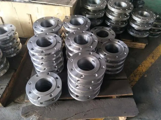 Excelente sellado de aleación de acero A182 F304/304L F316/316L B16.5 Flanca de acero forjado para diversos entornos industriales
