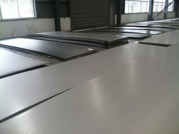 Placa de acero negro pulido 2B Superficie laminada en frío para láminas metálicas de acero al carbono