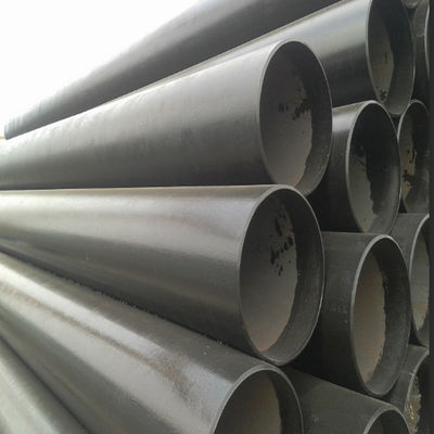 Tubo de acero sin costura con extremos roscados con superficie pulida y longitud personalizada para aplicaciones industriales