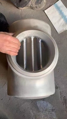 Cerca Tee OD 5" de Monel 400 ASTM/UNSP N04400 top Leved del PESO 4m m