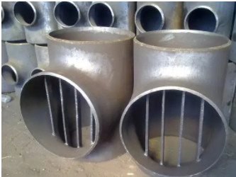 Las colocaciones ASME/ANSI B16.9 del extremo obstruyeron la camiseta ASTM/UNS N06601 8" x 8" Sch80