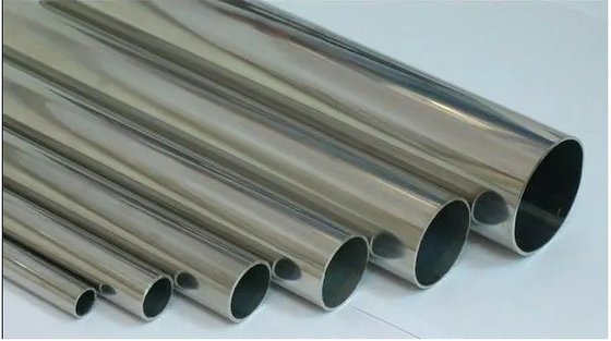 Tubo Diam: 24", Sch: S-10S, B36.19M, termina: SER, ASTM A312 - SMLS GR. TP316