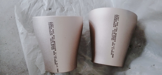 Accesorios de tubería de acero de aleación Reductor de soldadura a tope sin soldadura 4