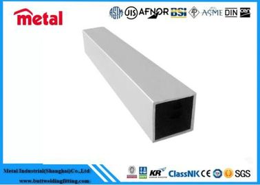 Infinitamente versátil, fácil de fabricar 6063-T5 ASTM B241 tubo de aleación de aluminio 50x50mm tubo cuadrado x 2mm WT 5.8m