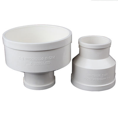 tubo del reductor del PVC de 2.5MPa DIN8077 DIN8078 4.9m m Uh