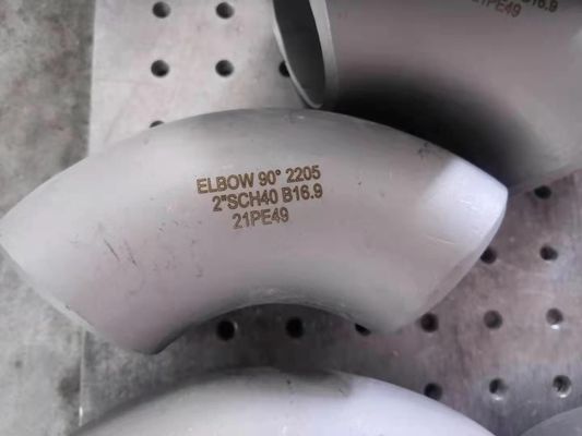 El mecanismo inconsútil soldado con autógena 1848 de la curva del radio extendido de ángulo recto 1.5D del GB el 90° de los codos plancha codos presionados calientes del acero de carbono