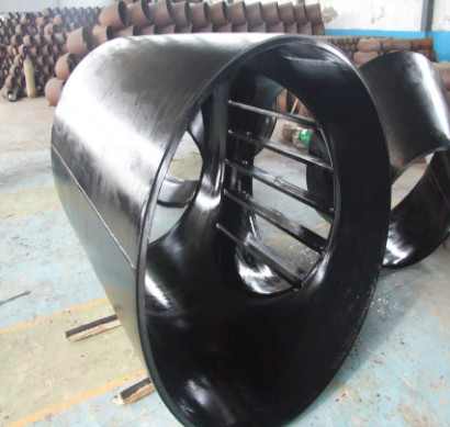 La soldadura a tope de ASME/ANSI B16.9 obstruida junta con te 8