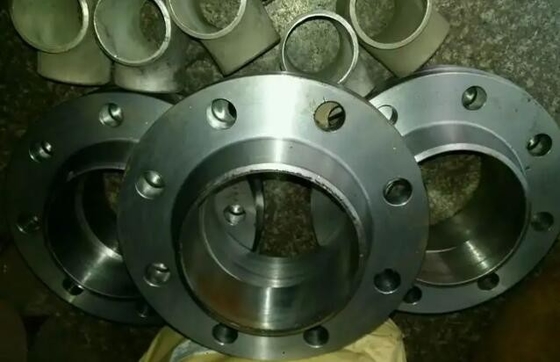 Aleación de níquel de soldadura del reborde del cuello B564 modificado para requisitos particulares metal N07718    6