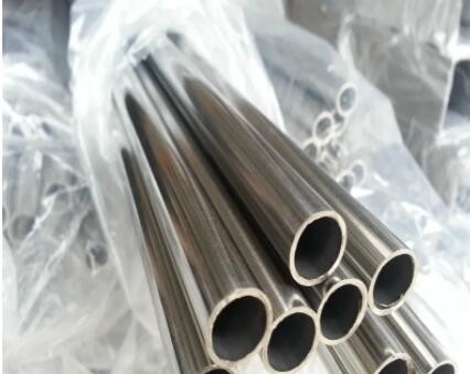 Los SS inconsútiles instalan tubos el cambiador de calor ASTM A192 A213 WP304 3/4